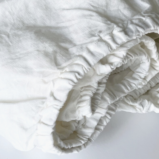Fitted Sheet In White