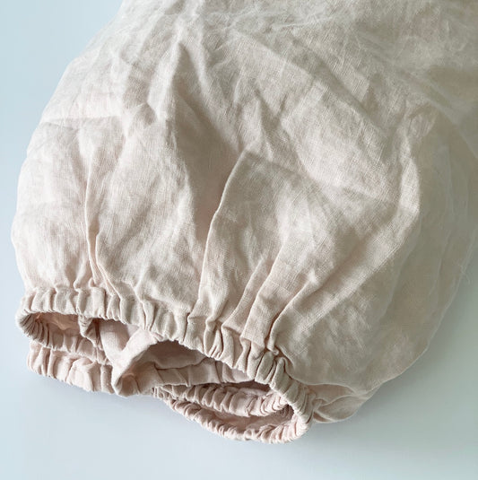 Linen Crib Fitted Sheet In Light Pink